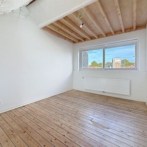 Appartement te huur in Schaarbeek voor € 1.700 met 3 slaapkamers - Photo 3