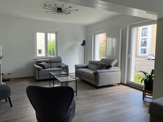 Appartement te huur - Photo 1