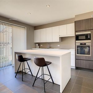 Te huur gezellig, ruim luxe appartement gelegen in het centrum van Oudenaarde - Photo 2