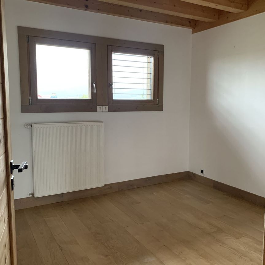 LOCATION GUYANS VENNES CHALET 170m² - Photo 1