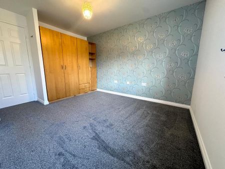 2 bedroom semi-detached house to rent - Photo 2