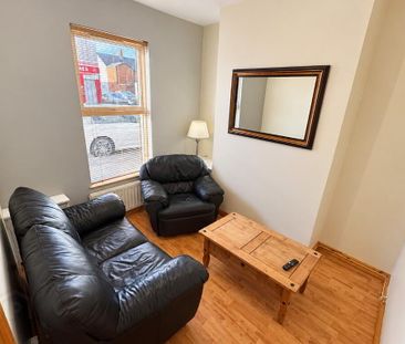 92 Donegal Avenue, Belfast, BT12 6LX - Photo 1