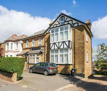 Chalk Hill, Bushey, WD19 - Photo 2