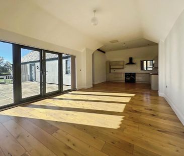 3 bedroom bungalow to rent - Photo 1
