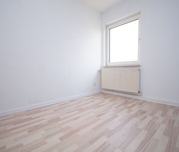 4 ZIMMERWOHNUNG SUCHT NEUEN BEWOHNER - Foto 1