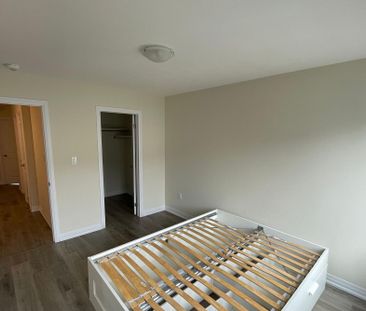 For Lease - 185 Bedrock Drive Unit# 74, Hamilton, Ontario - Photo 1