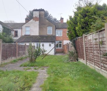 3 bed mid-terraced house to rent in Corporation Street, Stafford, ST16 - Photo 3
