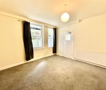 Scarborough, YO11 2DJ, Scarborough - Photo 5