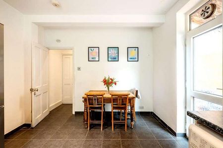 Holberton Gardens, London, NW10 - Photo 3