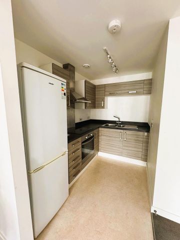 1 bedroom apartment to rent - Photo 4