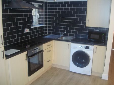 1 Bed Self contained - Student flat Fallowfield Manchester - Photo 3