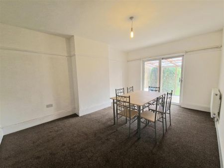 5 bedroom terraced house to rent - Photo 2
