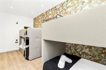 4 bedroom flat to rent - Photo 5