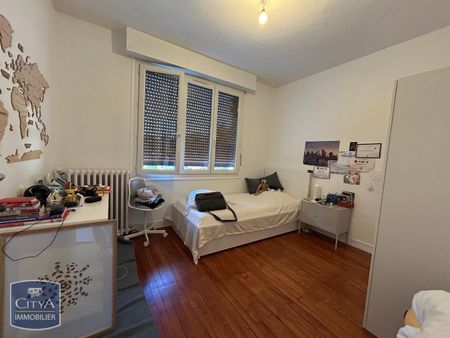 Location Appartement 4 pièces 88m² DIEPPE 76200 - Photo 5