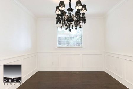 2198 Rosebery Avenue, West Vancouver (Main Level and Upstairs) - Photo 3