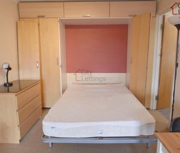 Studio to rent - Photo 4