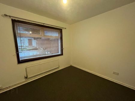 14 Thornfield Court, Carrickfergus, BT38 8LP - Photo 4