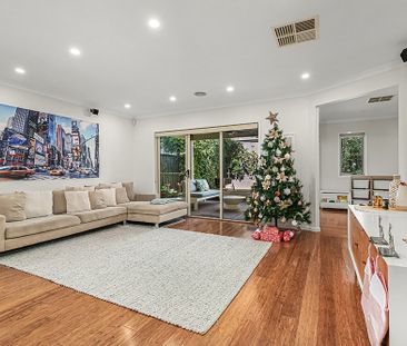 108 Huntington Drive, Craigieburn VIC 3064 - Photo 5