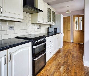 25 Holland Crescent, Ballyhackamore, BELFAST, BT5 6EF - Photo 5