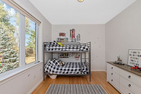 For Lease - 3782 Etienne Road, Orleans - Cumberland and Area, Ontario - Photo 3