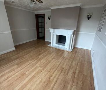 27 Corbally Avenue, Antrim, BT41 1EF - Photo 2