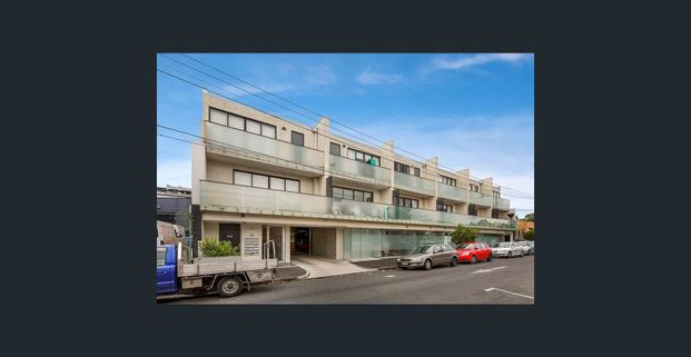 Spacious Modern Living in the Heart of Brunswick East - Photo 1
