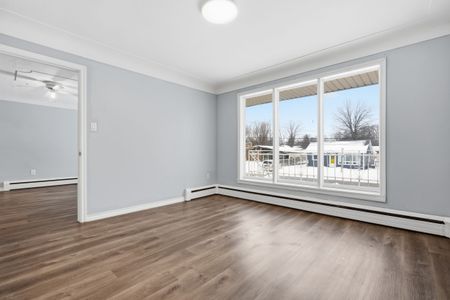 For Lease - 104 South Street Unit# Unit A, Aylmer, Ontario - Photo 3