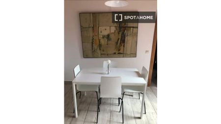 2 room luxury Apartment for rent in Madrid, Spain - Photo 5