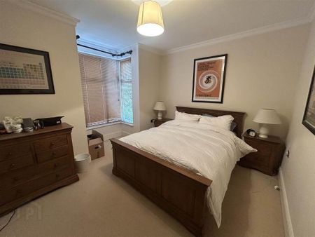 6 Glenlyon Manor, 116-118 Church Road, Holywood, BT18 9BX - Photo 2
