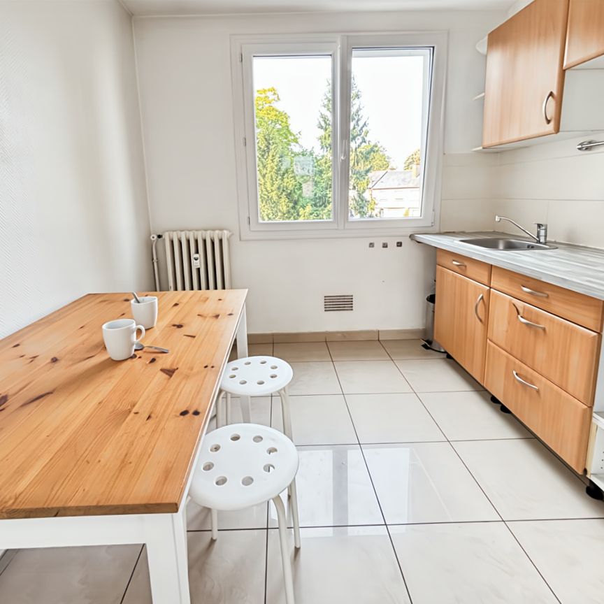 Appartement T4 à Rennes - Photo 2