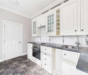 Upper Broadmoor Road, Crowthorne, Berkshire, RG45 - Photo 3