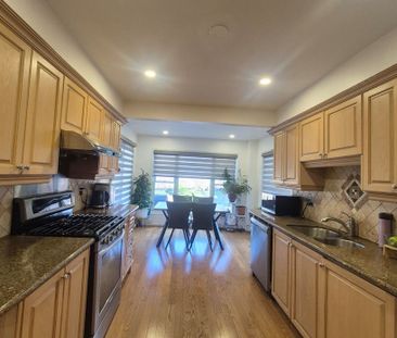 For Lease - 1964 Aldermead Road Unit# Upper, Mississauga, Ontario - Photo 2