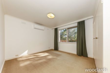 Stylishly Renovated Home in Prime Camberwell High School Zone! - Photo 2