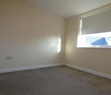 3 bedroom property to rent - Photo 2