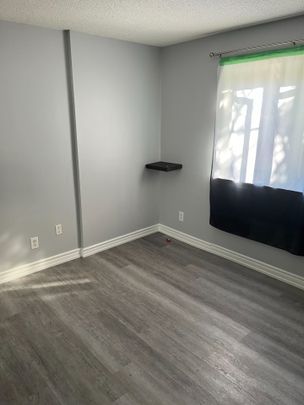For Lease - 193 Lake Driveway N/A Unit# 117, Ajax, Ontario - Photo 1