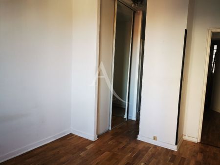 Location Appartement 4 pièces 97m² - Photo 3