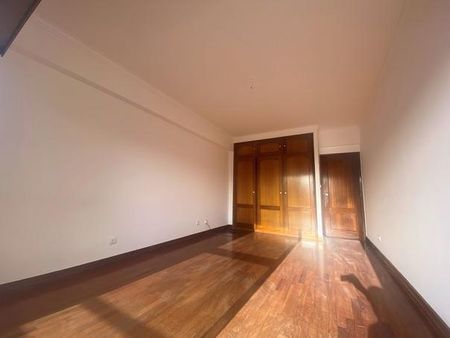 Apartamento T4 em Lisboa - Photo 2