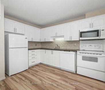 B - 8 STONEHILL COURT - Photo 3