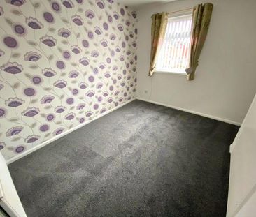 2 bedroom semi-detached house to rent - Photo 3