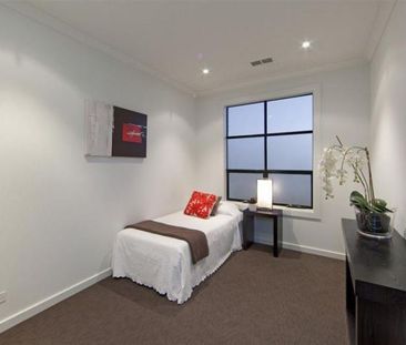 27 Third Street, Brompton - Photo 3