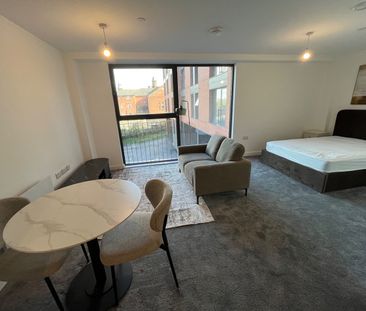 Studio Flat, Willow Court, M6 - Photo 1