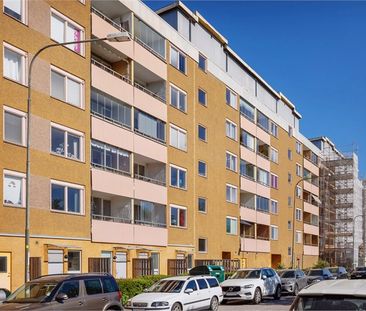 Henriksdalsringen, Nacka - Photo 4