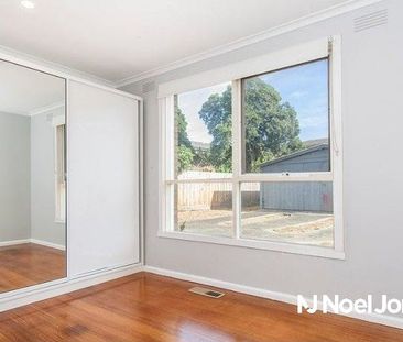 11 Abelia Street, NUNAWADING - Photo 4