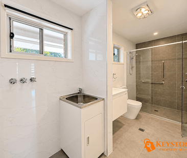 Modern & Low-Maintenance Living! - Photo 5