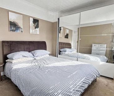 3 bedroom house to rent - Photo 3