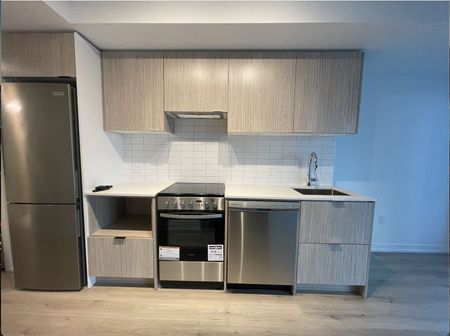 For Lease - 395 Bloor Street Unit# 2911, Toronto, Ontario - Photo 4