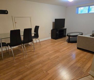 For Lease - 323 Towercrest Drive Unit# Basement, Newmarket, Ontario - Photo 1