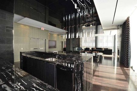 For Lease - 770 Bay Street Unit# 2406, Toronto, Ontario - Photo 4