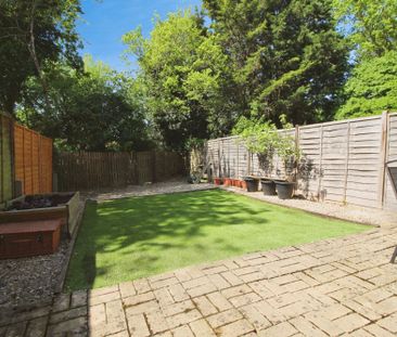 Ancona Close, Ramleaze, Swindon, Swindon, SN5 - Photo 2