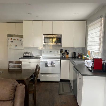 4 1/2 IMMEDIATE - 2E ETAGE - LASALLE - Photo 4